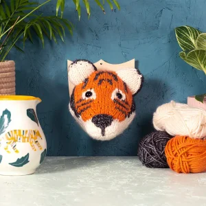 Mini Tiger Head Knitting Kit